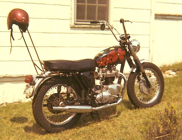 Photo of a 'Flower-Power customized 1966 650 Triumph Bonneville