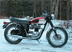 Photo of a 650 Triumph motorcycle in the snow