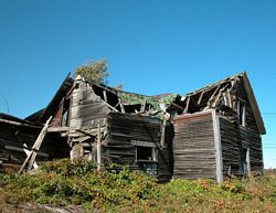 Photo of a derelict house in New York state